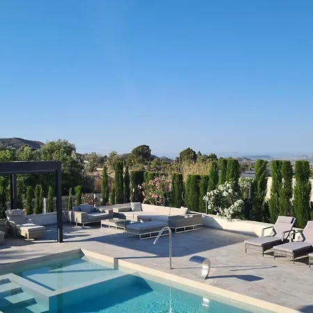 Villa Casa Reina Helena - Welcome To A Special Place *